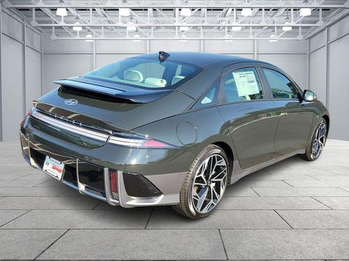 2023 Hyundai IONIQ 6 SEL