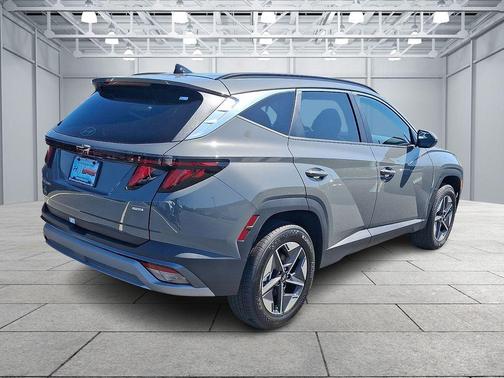 Hampton Gray 2026 Hyundai TUCSON SEL
