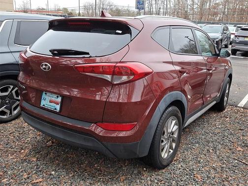 2018 Hyundai TUCSON SEL