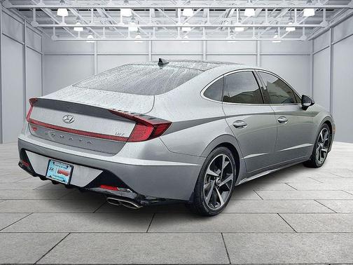 2022 Hyundai SONATA SEL Plus