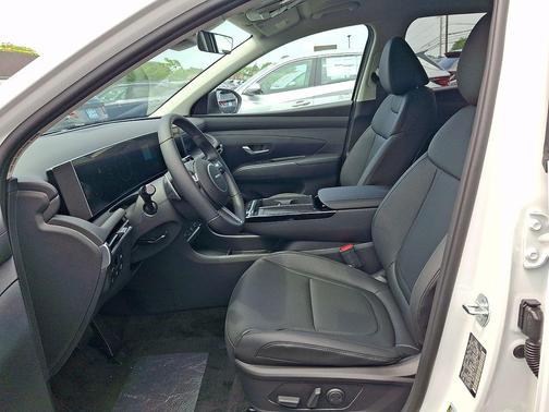 Creamy White Pearl 2026 Hyundai TUCSON Hybrid SEL Convenience