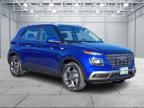 2023 Hyundai VENUE SEL