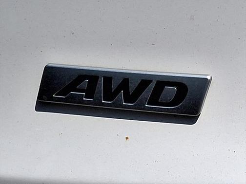 2016 Hyundai SANTA FE SE