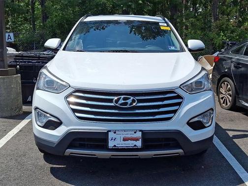 2016 Hyundai SANTA FE SE