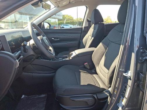 Ecotronic Gray 2026 Hyundai TUCSON SE