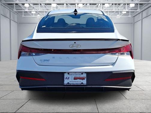 2025 Hyundai ELANTRA Sport