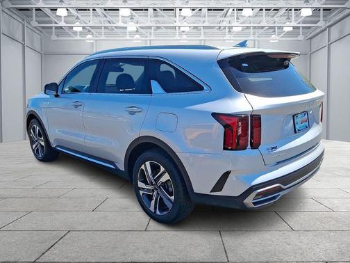 Silky Silver 2023 Kia Sorento Hybrid EX