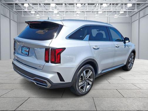 Silky Silver 2023 Kia Sorento Hybrid EX