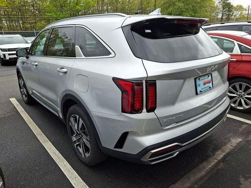 Silky Silver 2023 Kia Sorento Hybrid EX