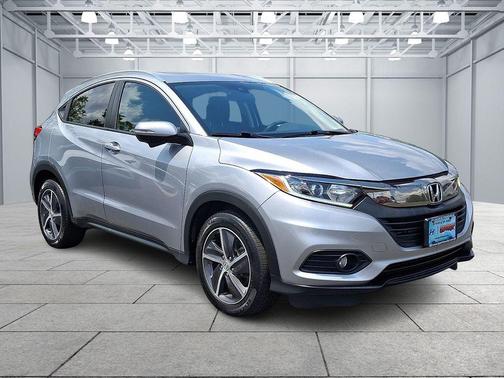 Lunar Silver Metallic 2022 Honda HR-V EX