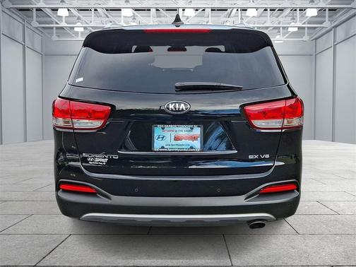 2018 Kia Sorento EX
