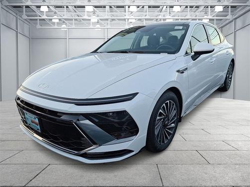 2026 Hyundai SONATA Hybrid SE