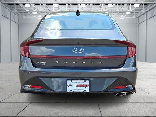 2022 Hyundai SONATA SEL