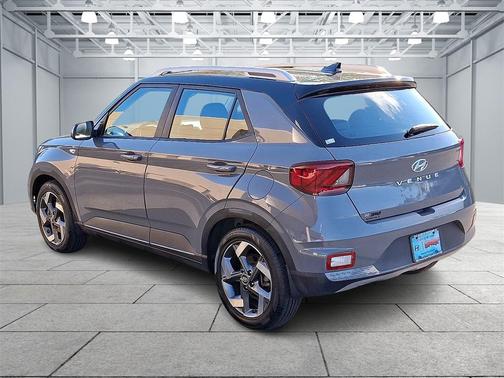 2022 Hyundai VENUE Limited
