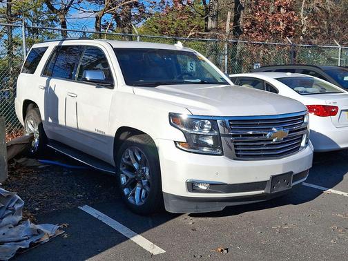 Iridescent Pearl Tricoat 2018 Chevrolet Tahoe Premier SUV