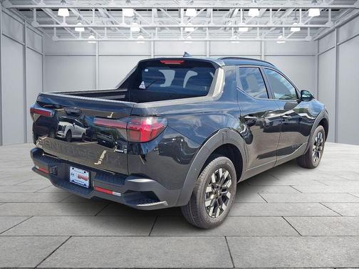 Phantom Black 2026 Hyundai SANTA CRUZ SEL