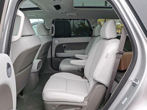 Typhoon Silver Metallic 2026 Hyundai PALISADE Limited