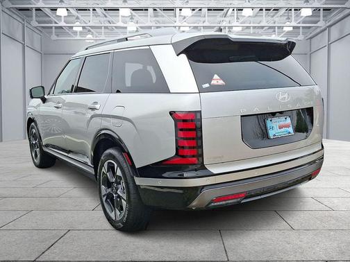 Typhoon Silver Metallic 2026 Hyundai PALISADE Limited