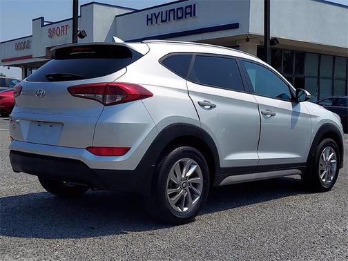 2018 Hyundai TUCSON SEL Plus