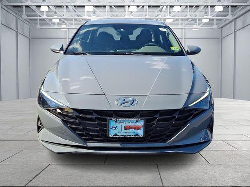 Electric Shadow 2021 Hyundai ELANTRA SE