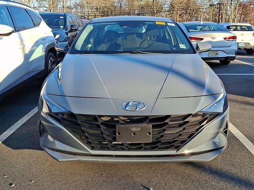 Electric Shadow 2021 Hyundai ELANTRA SE