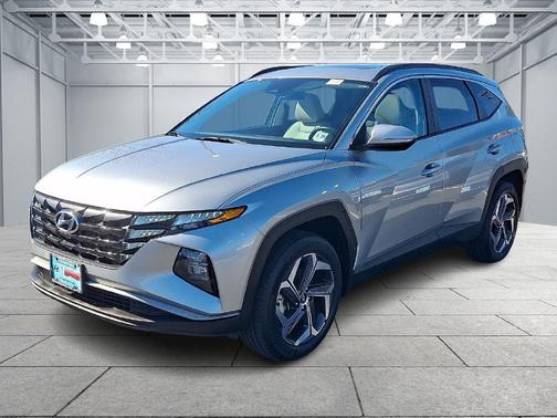 Shimmering Silver 2024 Hyundai TUCSON SEL