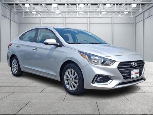 2022 Hyundai Accent SEL