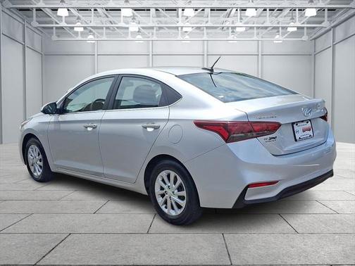 2022 Hyundai Accent SEL