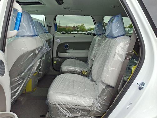 Creamy White Pearl 2026 Hyundai PALISADE SEL Premium
