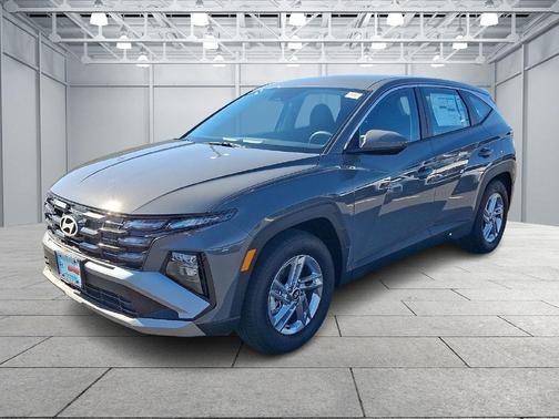 Hampton Gray 2026 Hyundai TUCSON SE