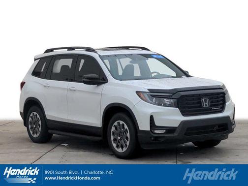 2024 Honda Passport AWD Black