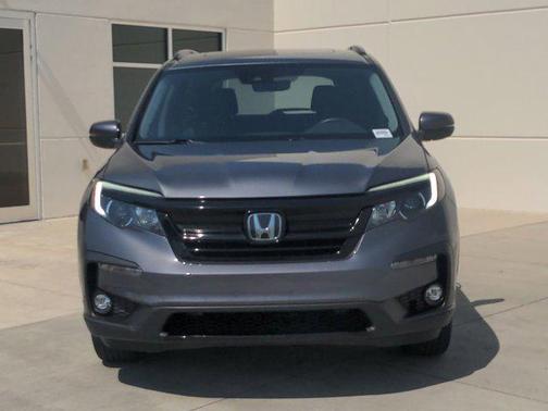 Modern Steel Metallic 2022 Honda Pilot AWD Special Edition