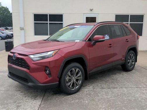 2023 Toyota RAV4 Hybrid XLE Premium