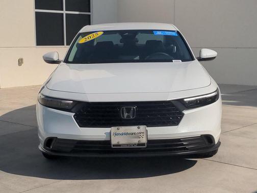 Platinum White Pearl 2025 Honda Accord LX 1.5T