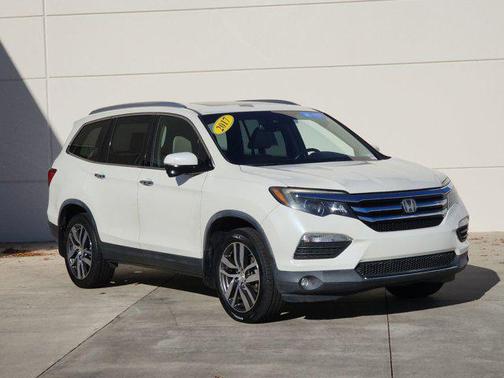 2017 Honda Pilot Touring