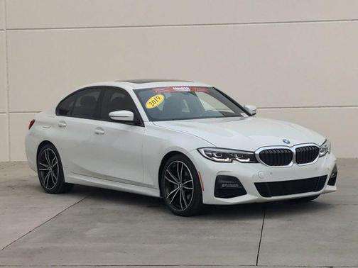 2019 BMW 330 330i