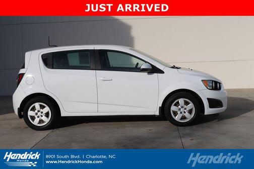 2016 Chevrolet Sonic LS