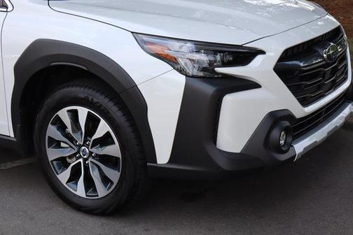 2025 Subaru Outback Touring