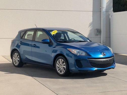 2012 Mazda Mazda3 i Touring