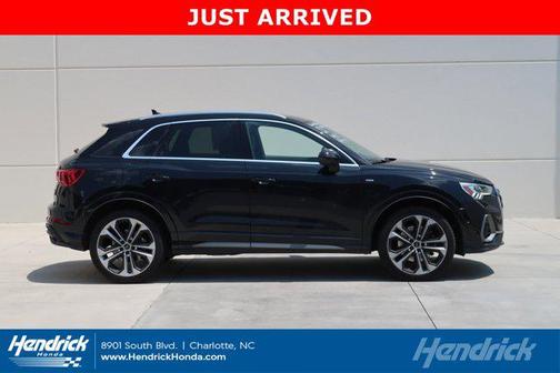 2020 Audi Q3 45 S line Prestige