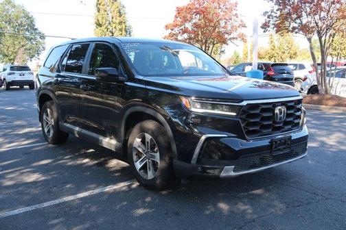 2023 Honda Pilot AWD EX-L 7 Passenger