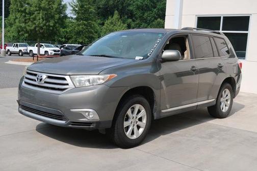 2011 Toyota Highlander SE