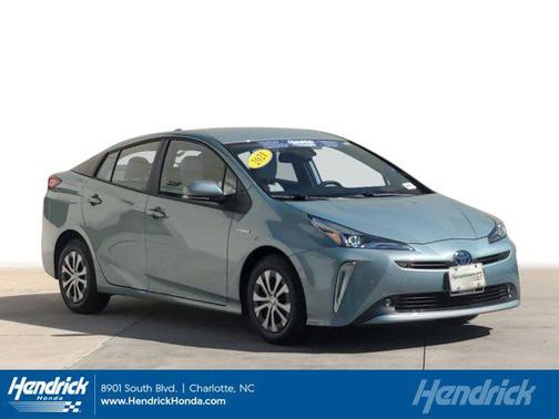 2021 Toyota Prius XLE