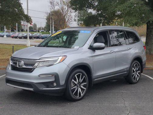 2021 Honda Pilot Touring 8-Passenger