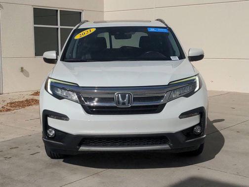 2021 Honda Pilot Touring 8-Passenger
