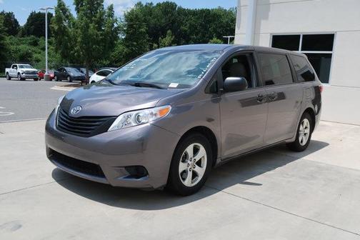 2017 Toyota Sienna SE