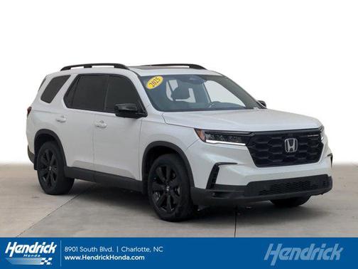 2025 Honda Pilot Black Edition