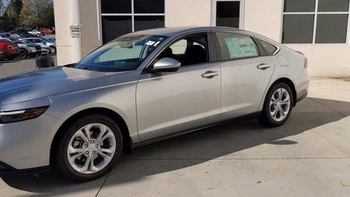 2025 Honda Accord LX 1.5T