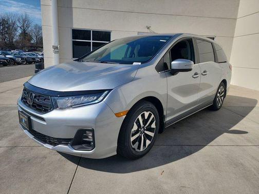 Solar Silver Metallic 2026 Honda Odyssey EX-L
