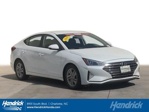 2019 Hyundai ELANTRA SEL
